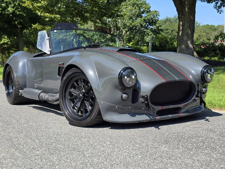 Shelby Cobra Replica - Image 17 of 31