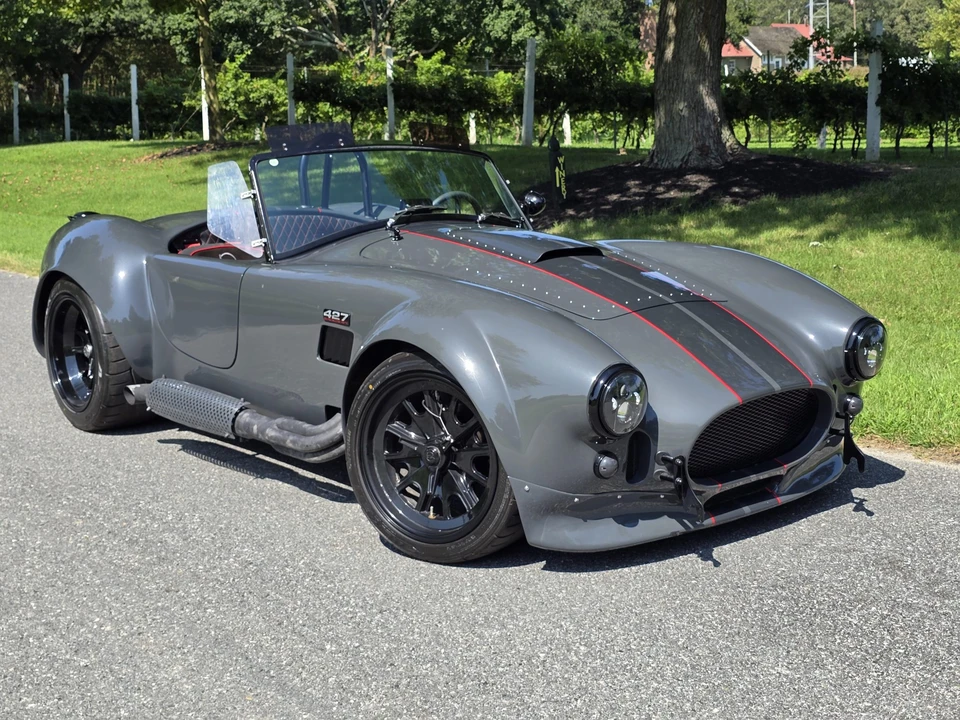Shelby Cobra Replica - Image 18 of 31