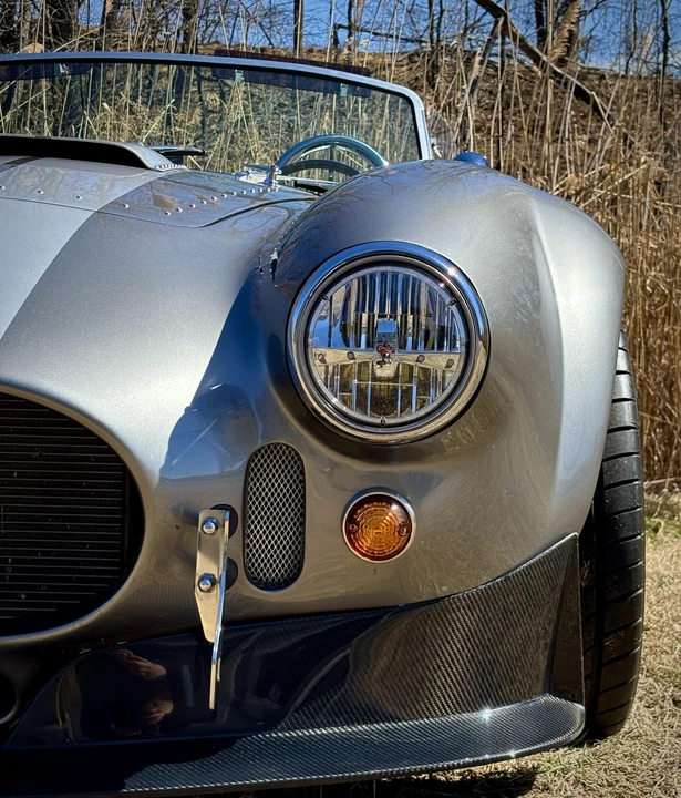 Shelby Cobra Replica - Image 22 of 31