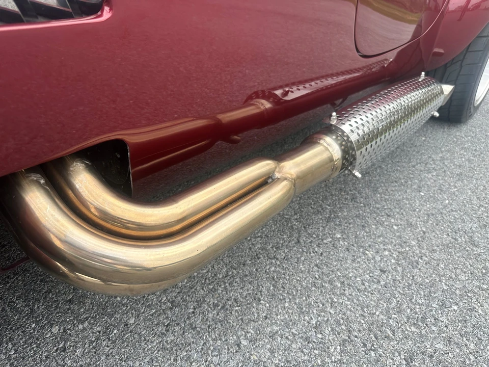 Shelby Cobra Replica - Image 10 of 31