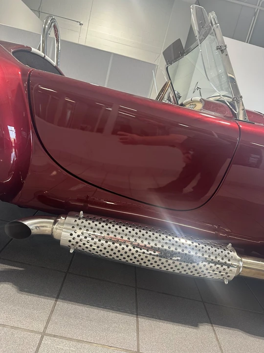Shelby Cobra Replica - Image 15 of 31