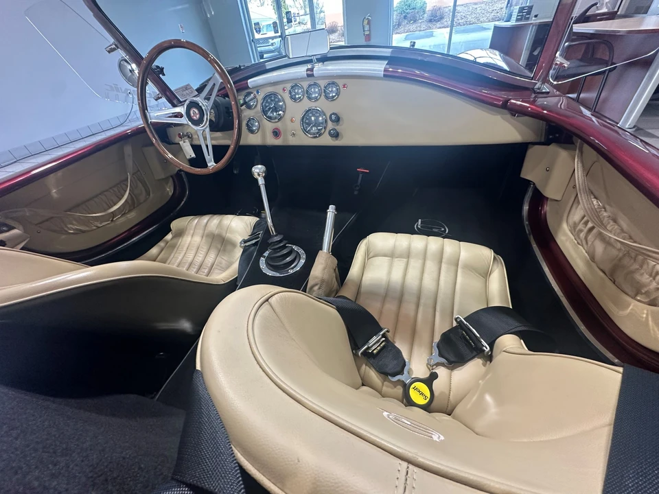 Shelby Cobra Replica - Image 28 of 31