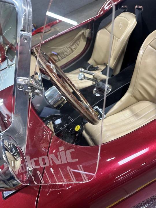 Shelby Cobra Replica - Image 25 of 31