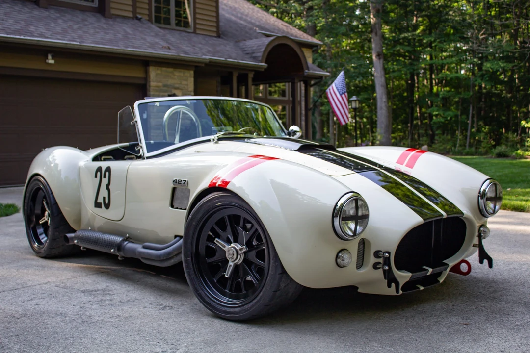 Shelby Cobra Replica - Image 6 of 31