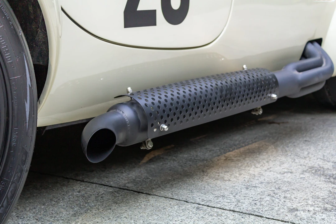 Shelby Cobra Replica - Image 24 of 31