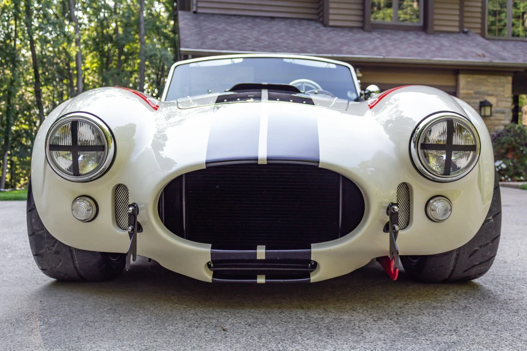 Shelby Cobra Replica - Image 5 of 31