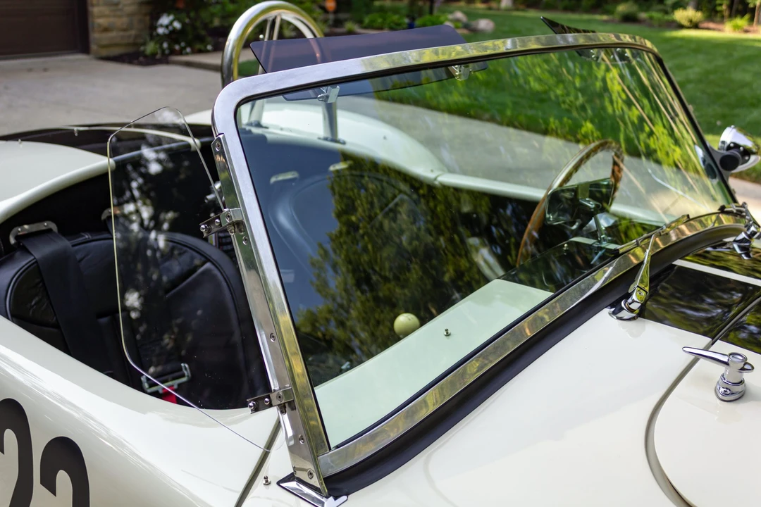 Shelby Cobra Replica - Image 20 of 31