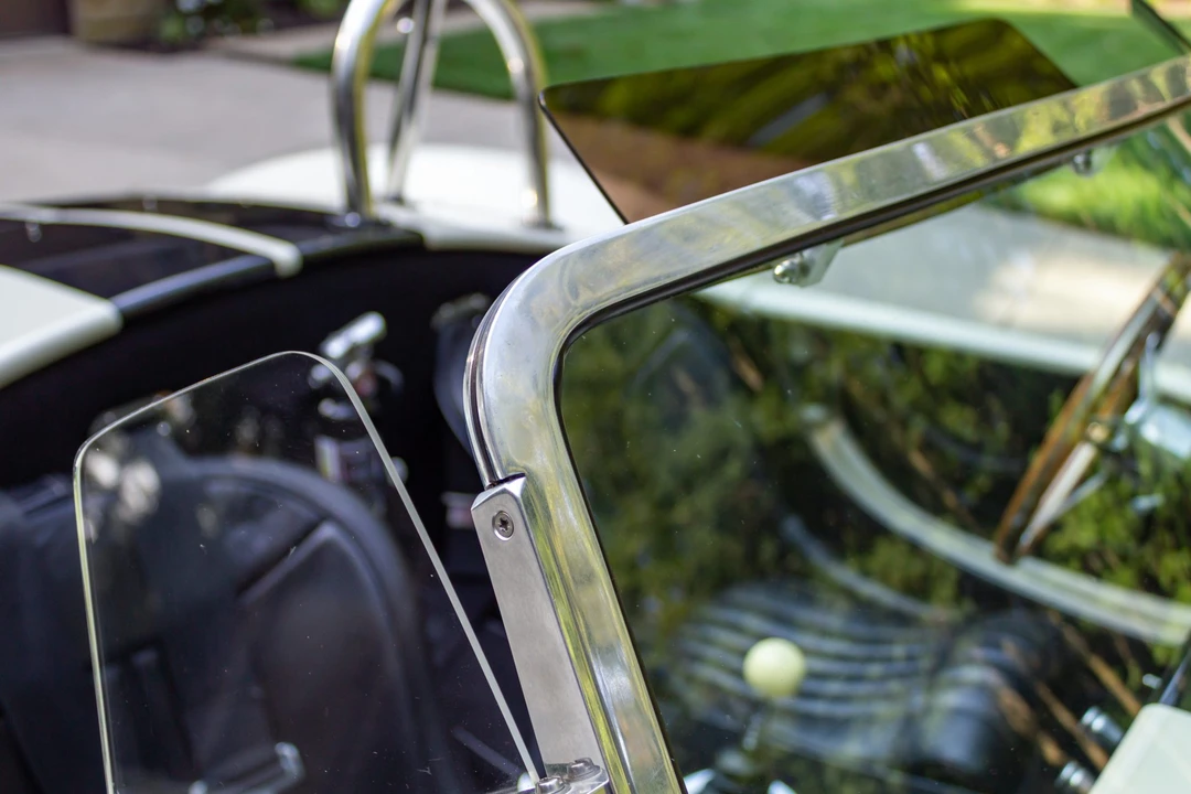 Shelby Cobra Replica - Image 21 of 31