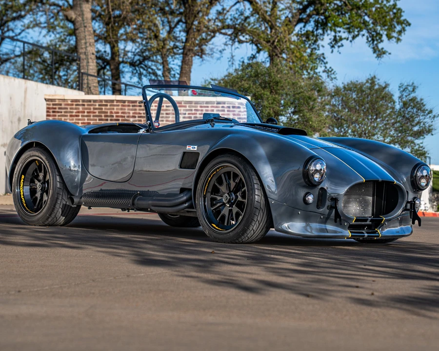 Shelby Cobra Replica - Image 5 of 31