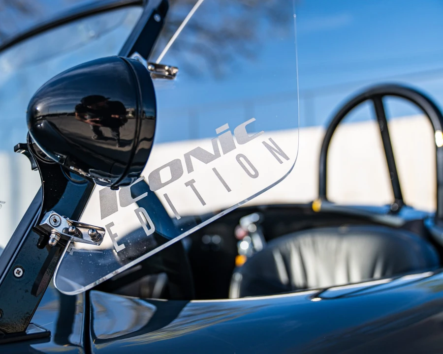 Shelby Cobra Replica - Image 11 of 31