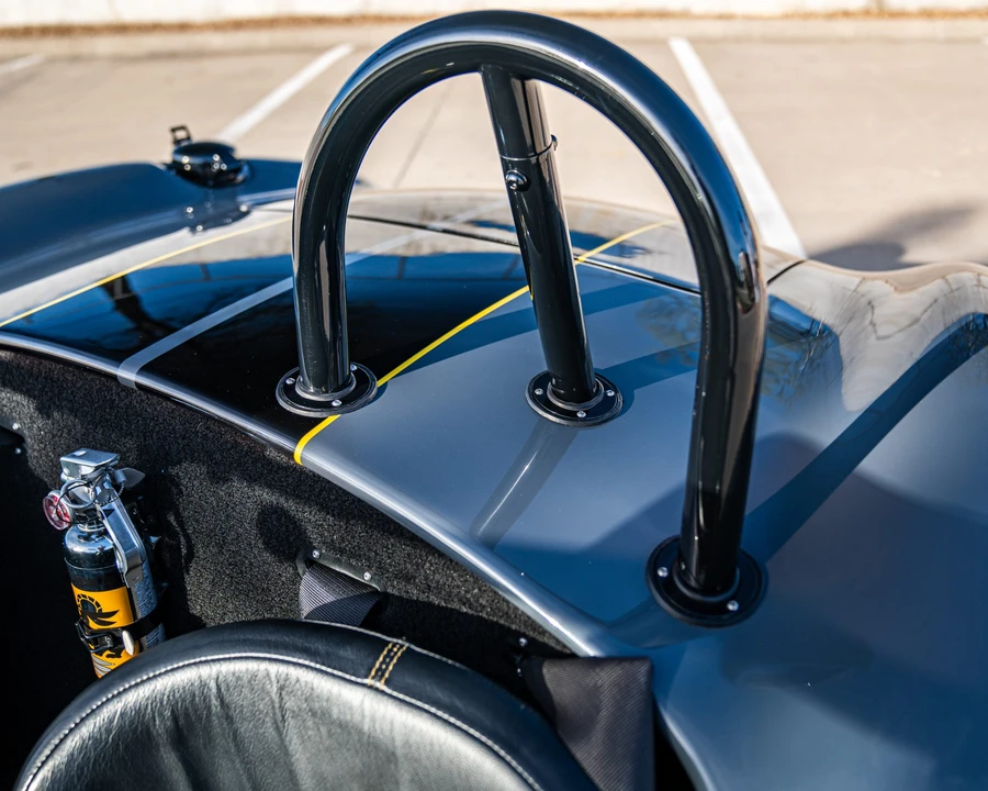 Shelby Cobra Replica - Image 15 of 31