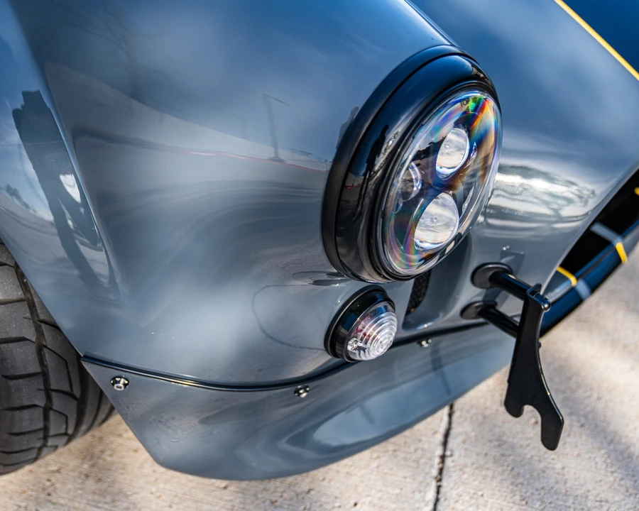Shelby Cobra Replica - Image 28 of 31