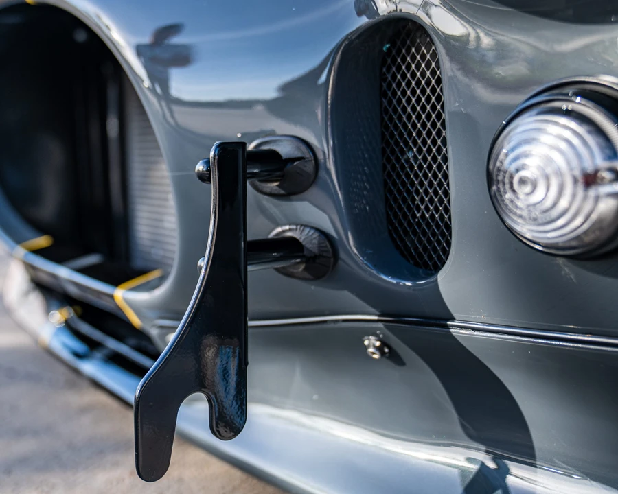 Shelby Cobra Replica - Image 9 of 31