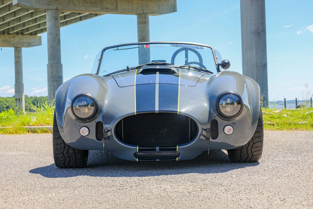 Shelby Cobra Replica - Image 25 of 31