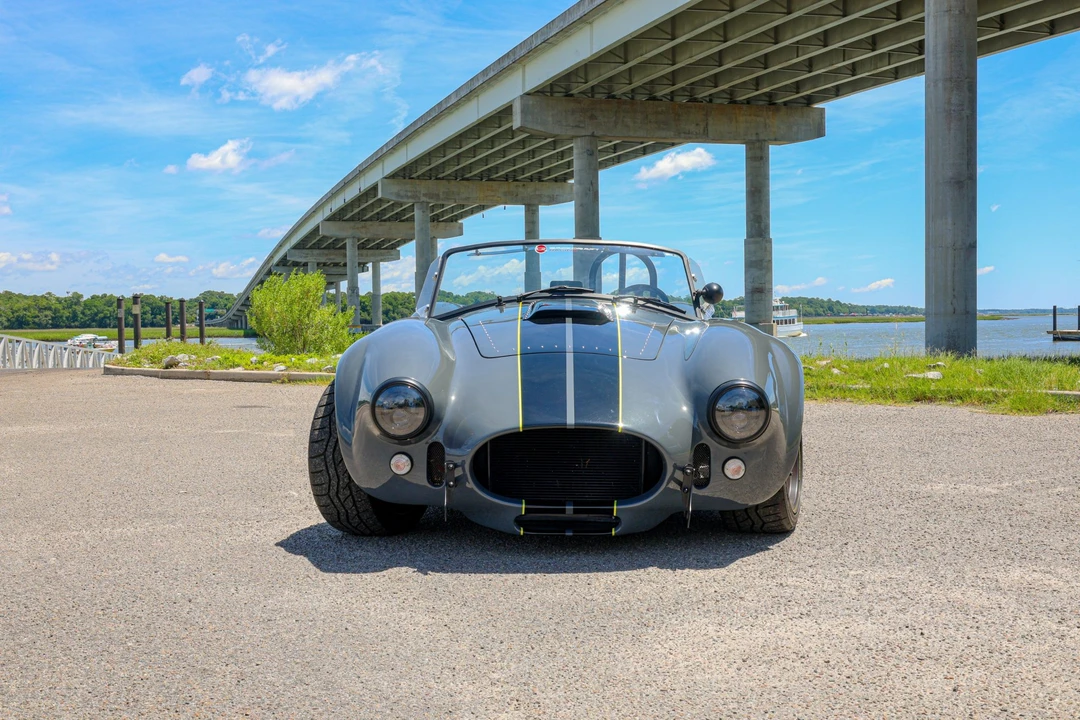 Shelby Cobra Replica - Image 17 of 31