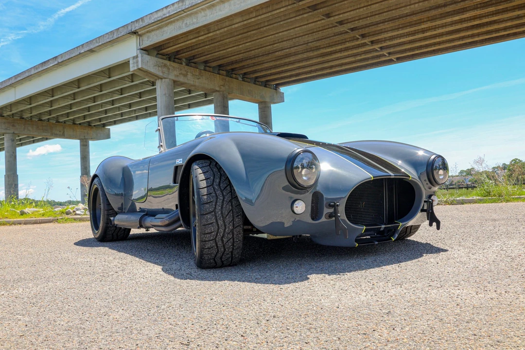 Shelby Cobra Replica - Image 30 of 31