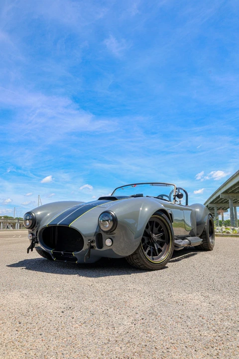 Shelby Cobra Replica - Image 9 of 31