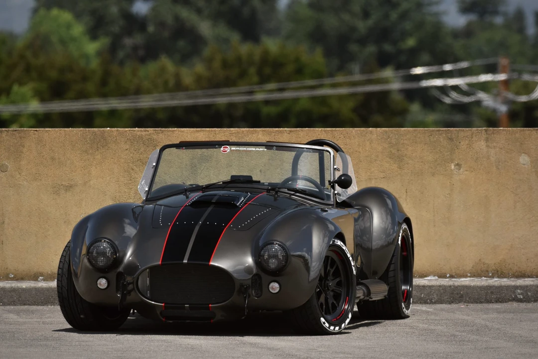 Shelby Cobra Replica - Image 14 of 31