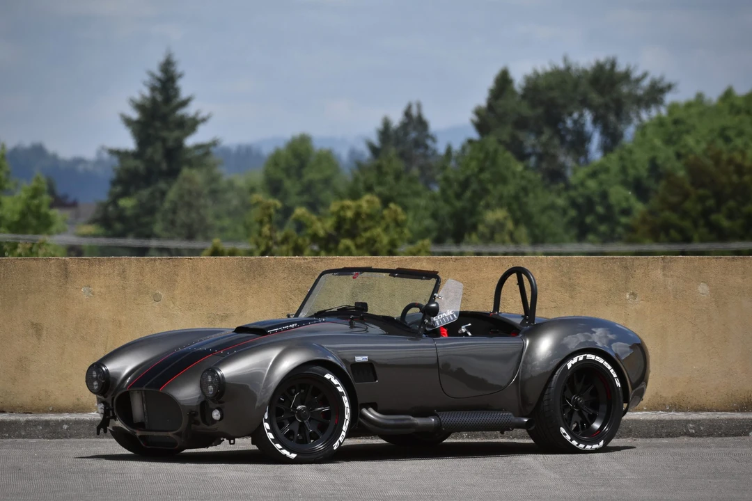 Shelby Cobra Replica - Image 20 of 31