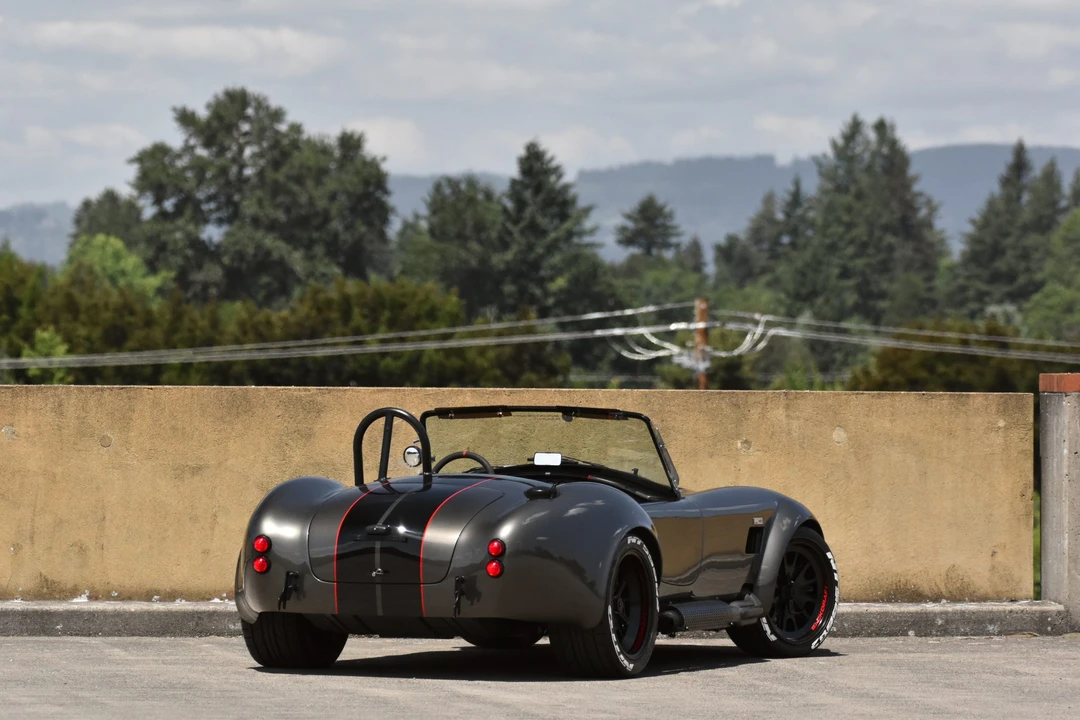 Shelby Cobra Replica - Image 31 of 31
