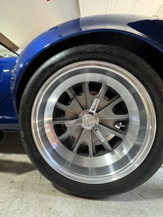 Shelby Cobra Replica - Image 15 of 31