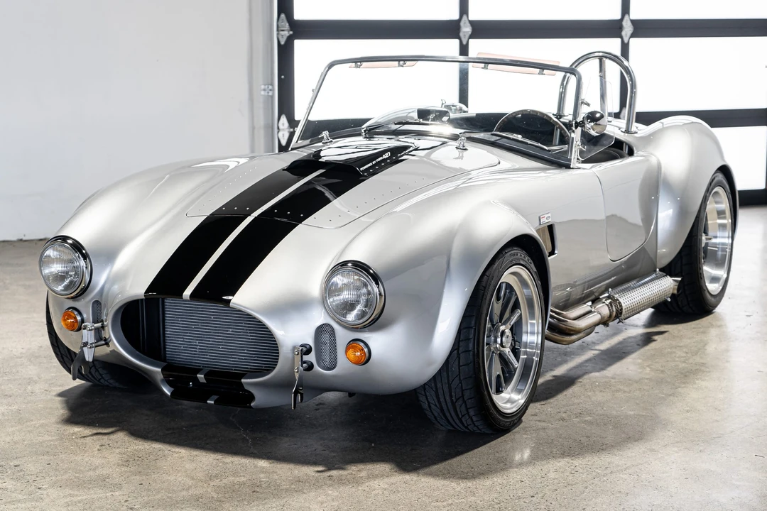 Shelby Cobra Replica - Image 4 of 31