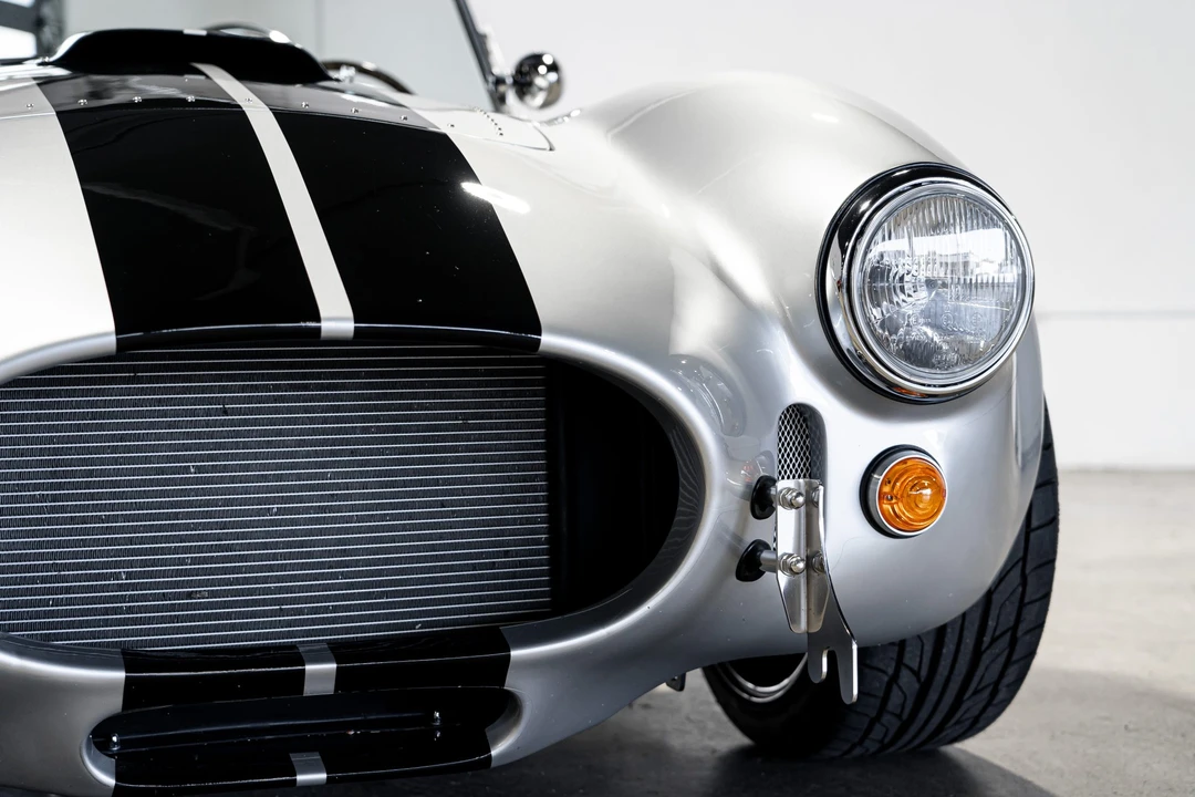 Shelby Cobra Replica - Image 20 of 31