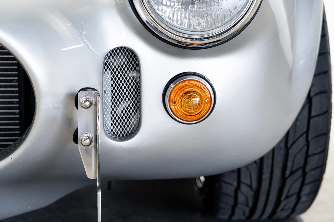 Shelby Cobra Replica - Image 22 of 31
