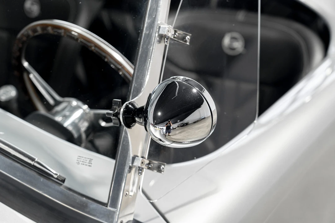 Shelby Cobra Replica - Image 29 of 31