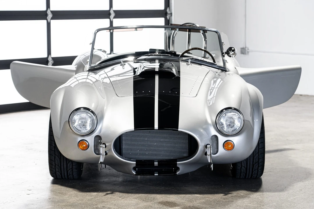 Shelby Cobra Replica - Image 7 of 31
