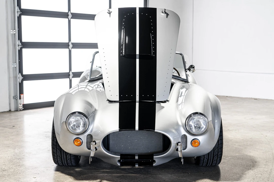 Shelby Cobra Replica - Image 8 of 31