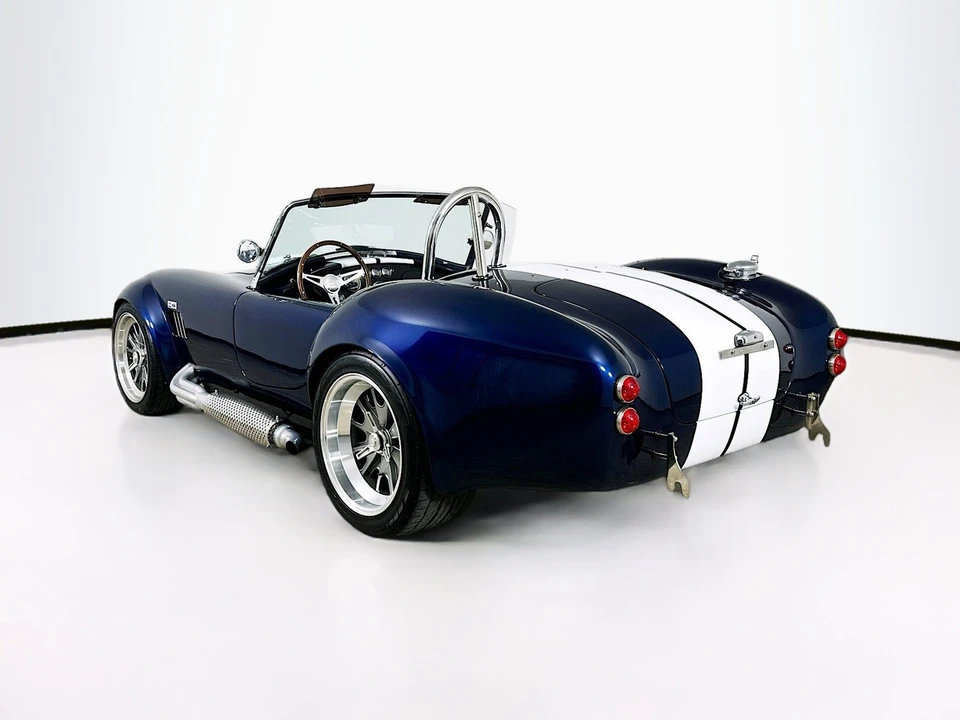 Shelby Cobra Replica - Image 6 of 31