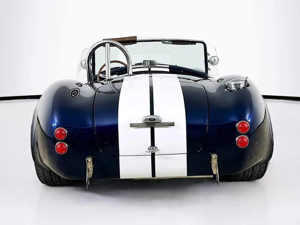 Shelby Cobra Replica - Image 7 of 31