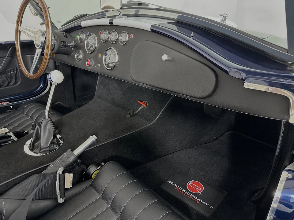 Shelby Cobra Replica - Image 16 of 31