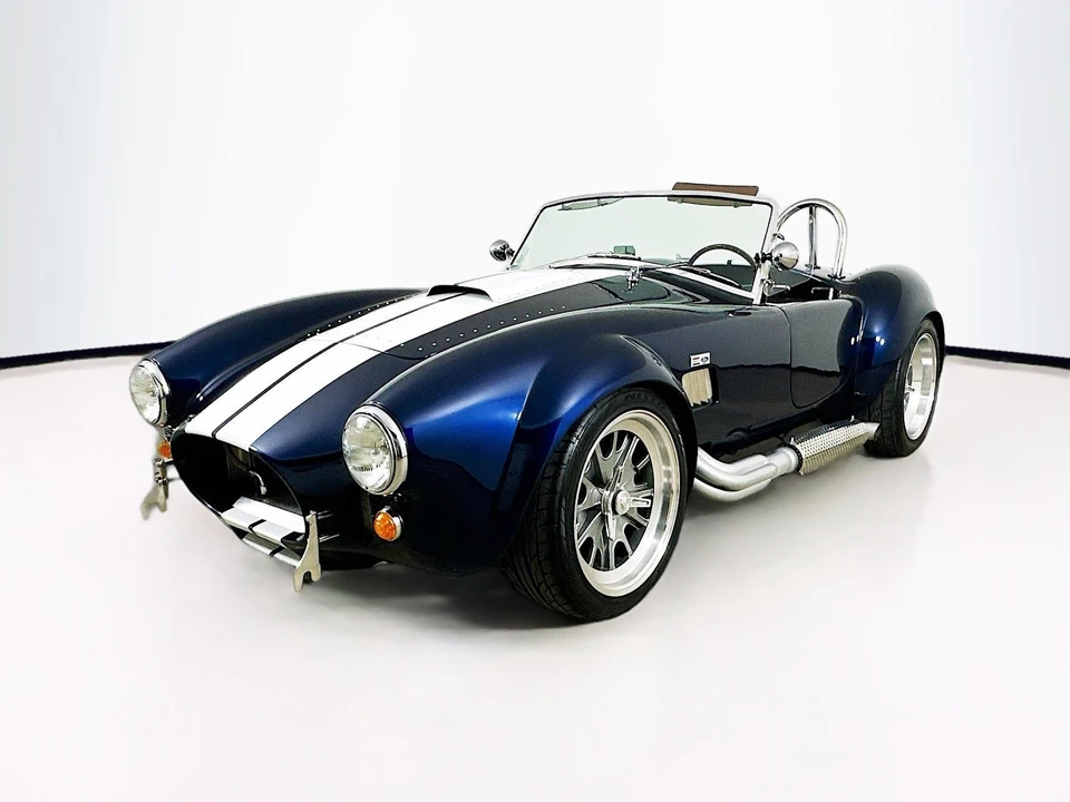 Shelby Cobra Replica - Image 4 of 31