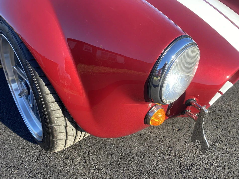 Shelby Cobra Replica - Image 29 of 31