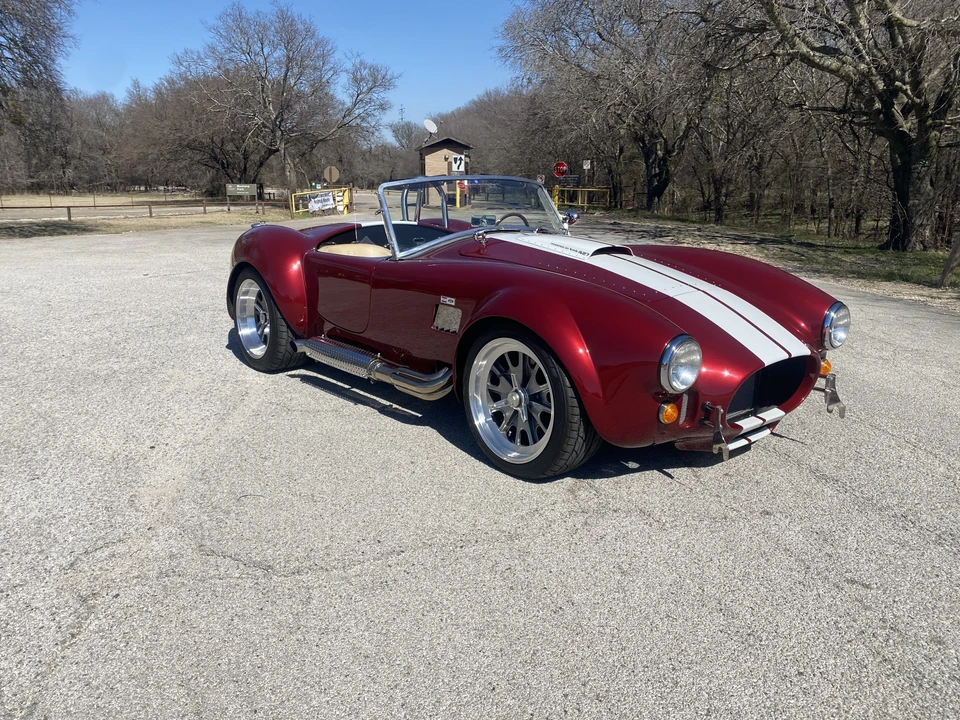 Shelby Cobra Replica - Image 4 of 31