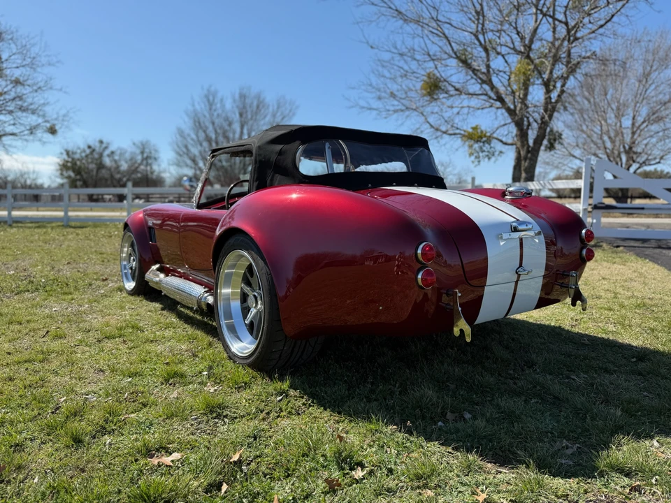 Shelby Cobra Replica - Image 18 of 31