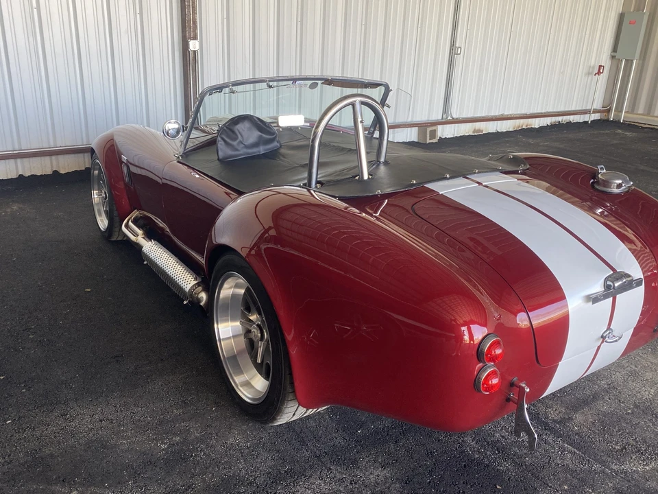Shelby Cobra Replica - Image 24 of 31
