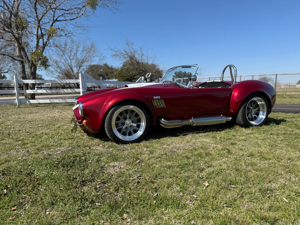 Shelby Cobra Replica - Image 21 of 31