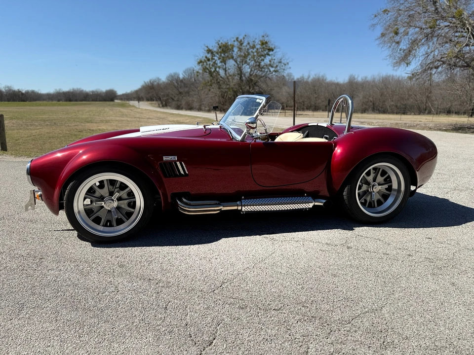 Shelby Cobra Replica - Image 11 of 31