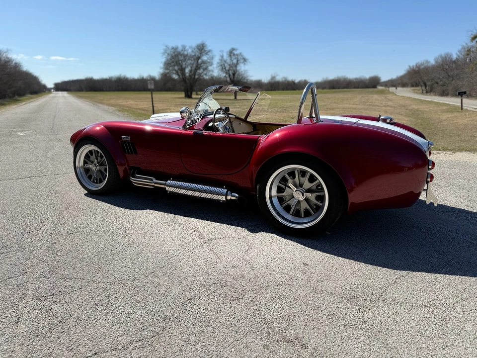 Shelby Cobra Replica - Image 10 of 31