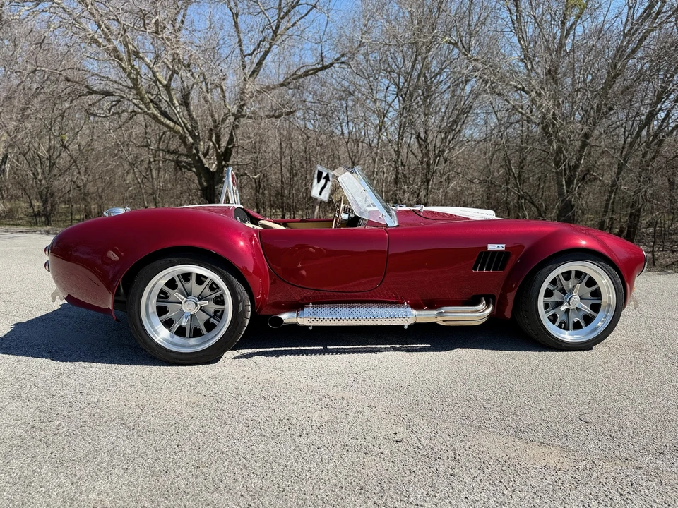Shelby Cobra Replica - Image 5 of 31