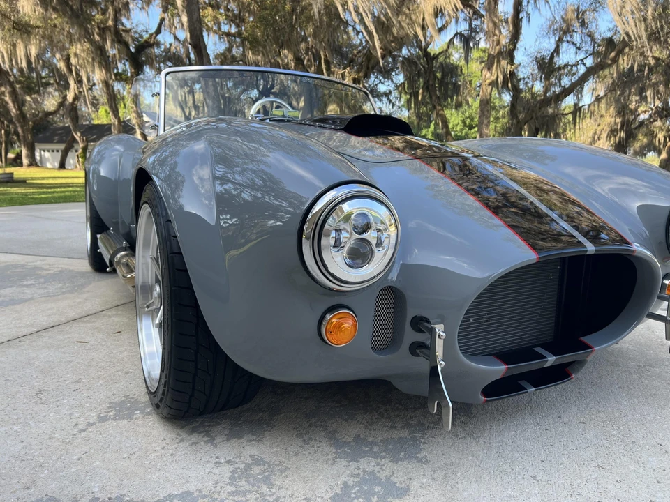 Shelby Cobra Replica - Image 20 of 31