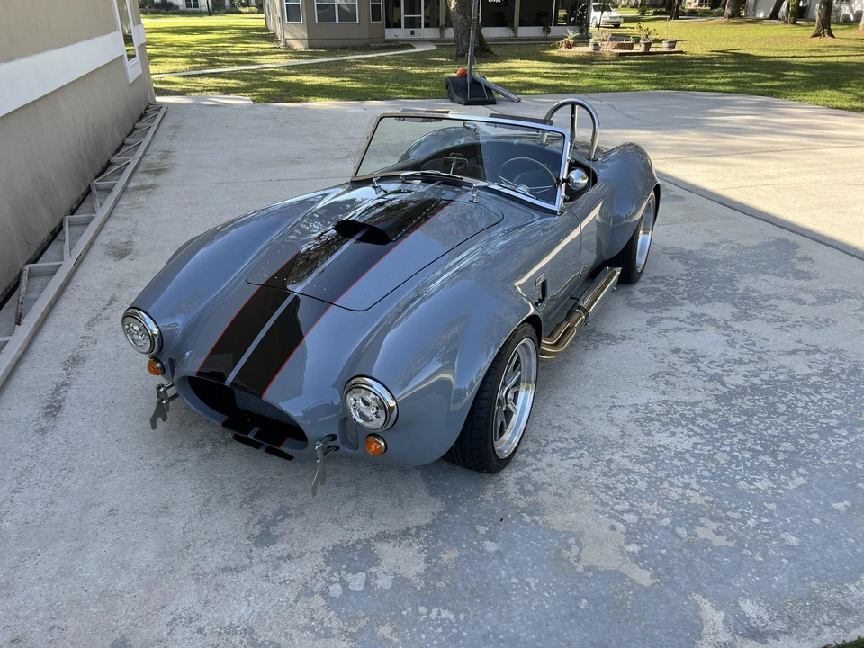 Shelby Cobra Replica - Image 19 of 31