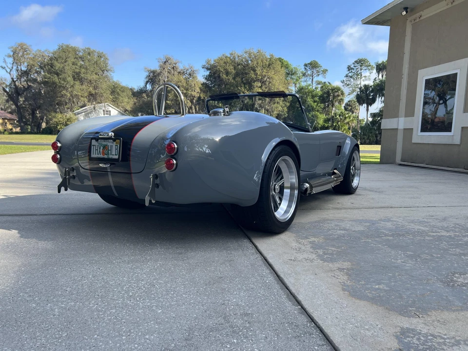 Shelby Cobra Replica - Image 11 of 31