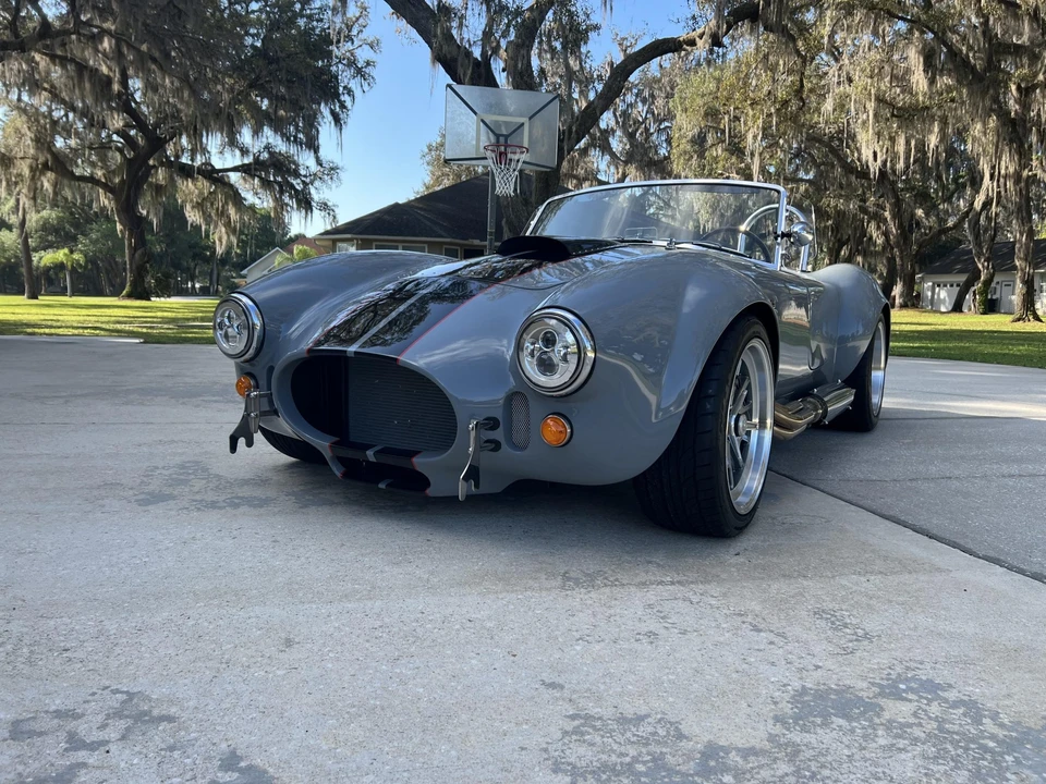 Shelby Cobra Replica - Image 3 of 31