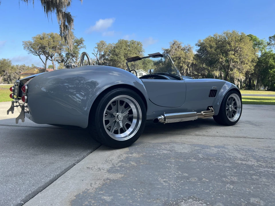 Shelby Cobra Replica - Image 9 of 31