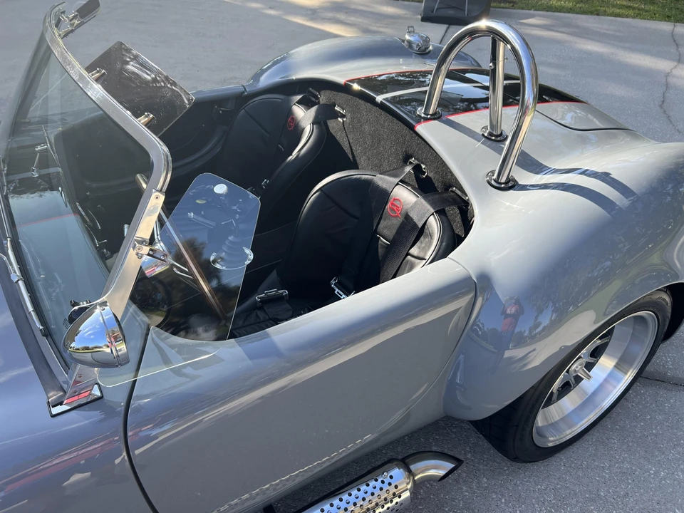 Shelby Cobra Replica - Image 30 of 31