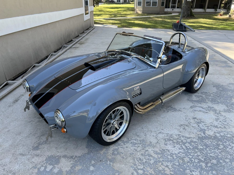 Shelby Cobra Replica - Image 18 of 31